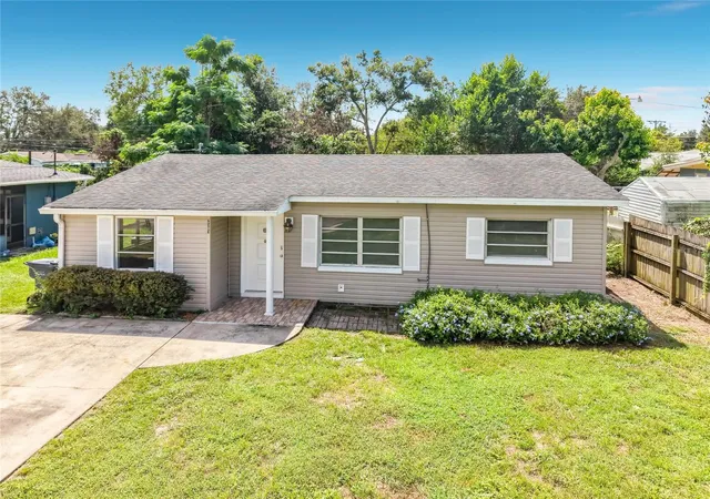 Photo 3 of Single family home for sale at 2503 Cetra Ct, Lakeland, FL 33801 | MLS# C7530997 | Listing updated on 2026-09-25