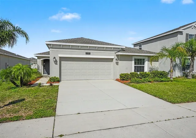 Photo 1 of Single family home for sale at 4410 Holstein St, Saint Cloud, FL 34772 | MLS# O6443528 | Listing updated on 2026-10-15