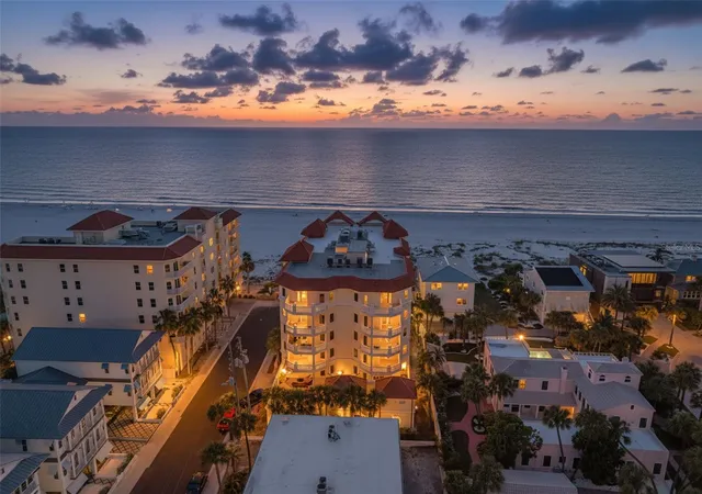 Photo 2 of Condo for sale at 14 Somerset St #3C, Clearwater Beach, FL 33767 | MLS# TB8550672 | Listing updated on 2026-09-22