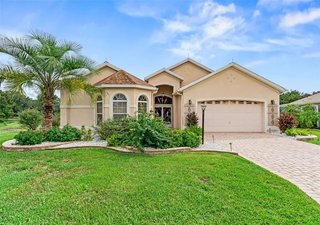 Single family home for sale at 1802 Estafana Way, Lady Lake, FL 32159 | MLS# G5118073