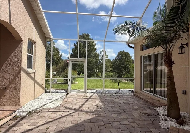 Photo 3 of Single family home for sale at 1802 Estafana Way, Lady Lake, FL 32159 | MLS# G5118073 | Listing updated on 2026-10-09