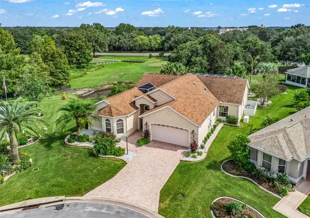 Photo 3 of Single family home for sale at 1802 Estafana Way, Lady Lake, FL 32159 | MLS# G5118073 | Listing updated on 2026-10-10