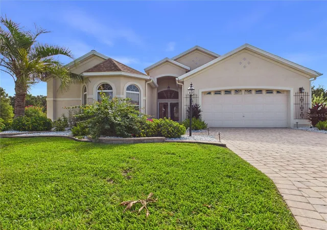 Photo 1 of Single family home for sale at 1802 Estafana Way, Lady Lake, FL 32159 | MLS# G5118073 | Listing updated on 2026-10-09