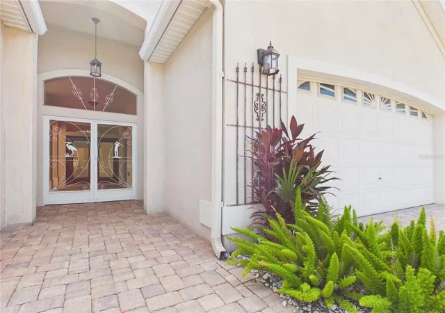 Photo 3 of Single family home for sale at 1802 Estafana Way, Lady Lake, FL 32159 | MLS# G5118073 | Listing updated on 2026-10-09