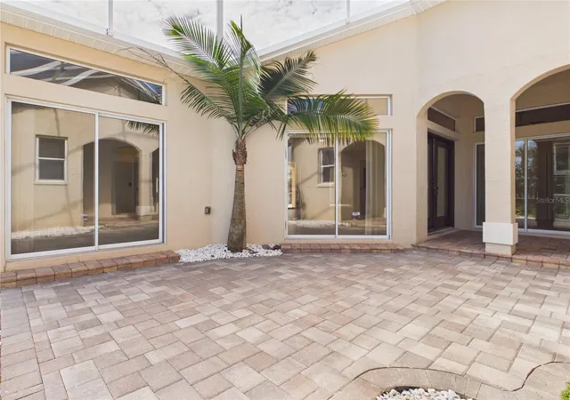 Photo 4 of Single family home for sale at 1802 Estafana Way, Lady Lake, FL 32159 | MLS# G5118073 | Listing updated on 2026-10-09