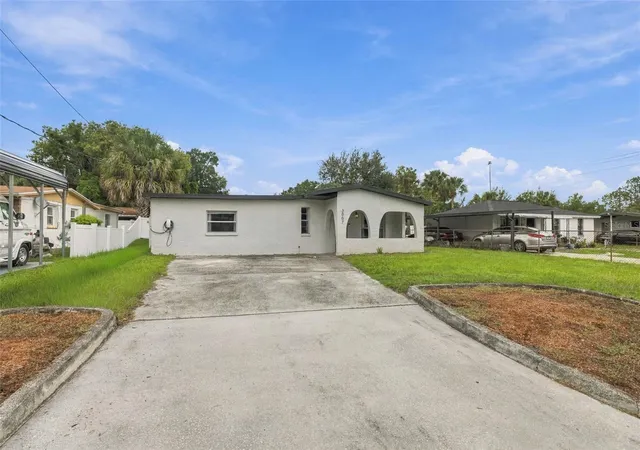 Photo 2 of Single family home for sale at 3007 N 42nd Street, Tampa, FL 33605 | MLS# TB8550674 | Listing updated on 2026-09-21