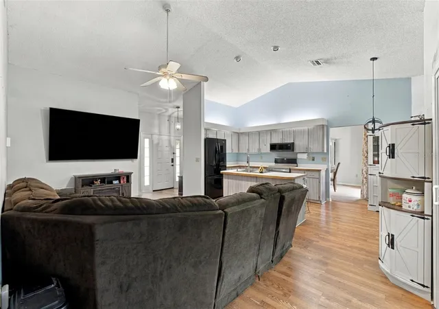 Photo 4 of Single family home for sale at 6160 Layton Ave, Spring Hill, FL 34608 | MLS# TB8550679 | Listing updated on 2026-10-07