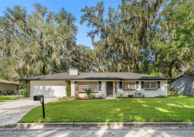 Single family home for sale at 2410 NW 54th Terrace, GAINESVILLE, FL 32606 | MLS# O6443538