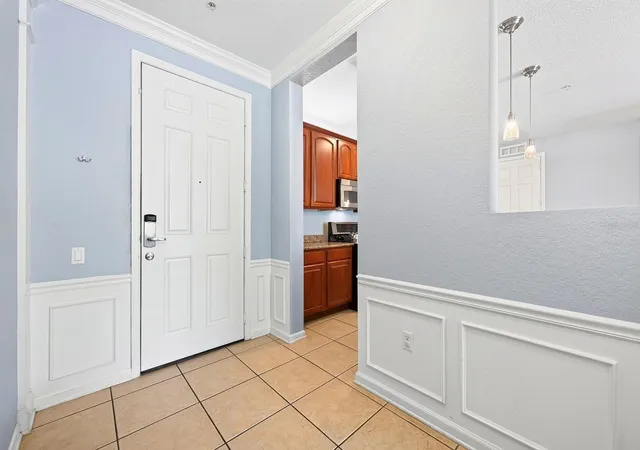 Photo 4 of Condo for sale at 5049 Shoreway Loop #1-201, Orlando, FL 32819 | MLS# O6443541 | Listing updated on 2026-09-25