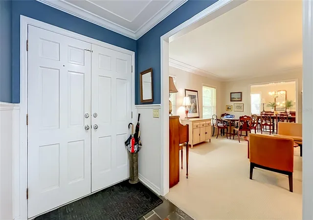 Photo 3 of Sale Pending at 1225 Sharon Pl, Winter Park, FL 32789 | MLS# O6443546 | Listing updated on 2026-10-01
