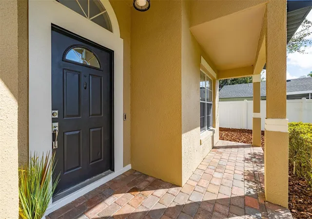Photo 2 of Single family home for sale at 7918 Lakeside Woods Dr, Orlando, FL 32810 | MLS# S5158006 | Listing updated on 2026-09-29