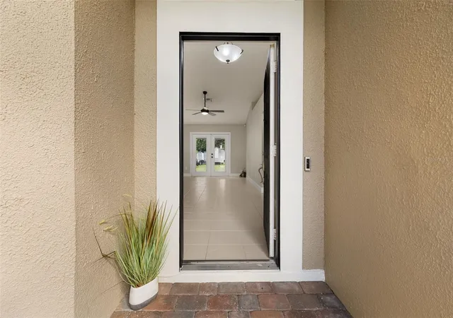 Photo 3 of Single family home for sale at 7918 Lakeside Woods Dr, Orlando, FL 32810 | MLS# S5158006 | Listing updated on 2026-09-29