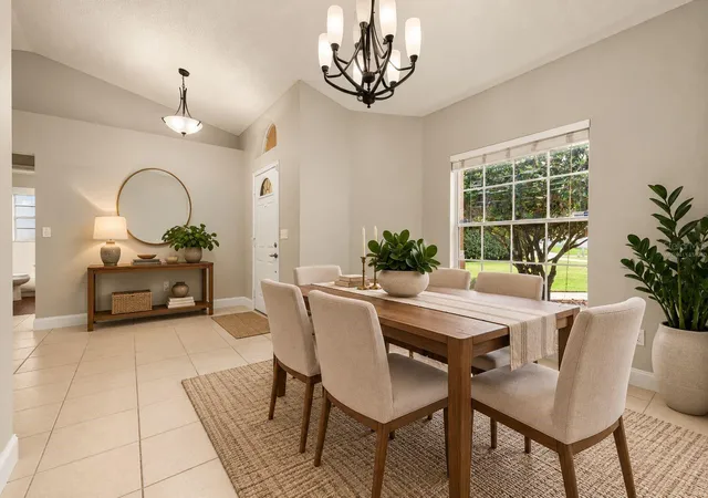 Photo 3 of Single family home for sale at 7918 Lakeside Woods Dr, Orlando, FL 32810 | MLS# S5158006 | Listing updated on 2026-09-29