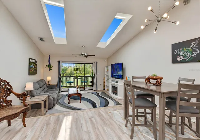 Photo 4 of Townhouse for sale at 6238 92nd Place N #3205, Pinellas Park, FL 33782 | MLS# TB8550701 | Listing updated on 2026-10-06