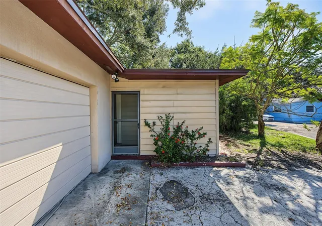 Single family home for sale at 125 Wertz Dr, LARGO, FL 33771 | MLS# TB8550703