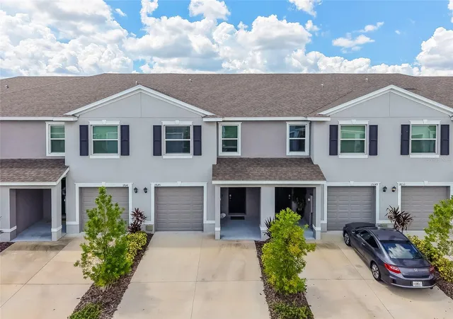 Townhouse for sale at 17645 Crescent Moon Loop, BRADENTON, FL 34211 | MLS# A4706855