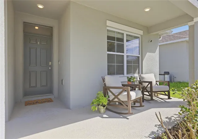 Photo 3 of Single family home for sale at 5636 Horseshoe Loop, Apopka, FL 32712 | MLS# O6443559 | Listing updated on 2026-09-22