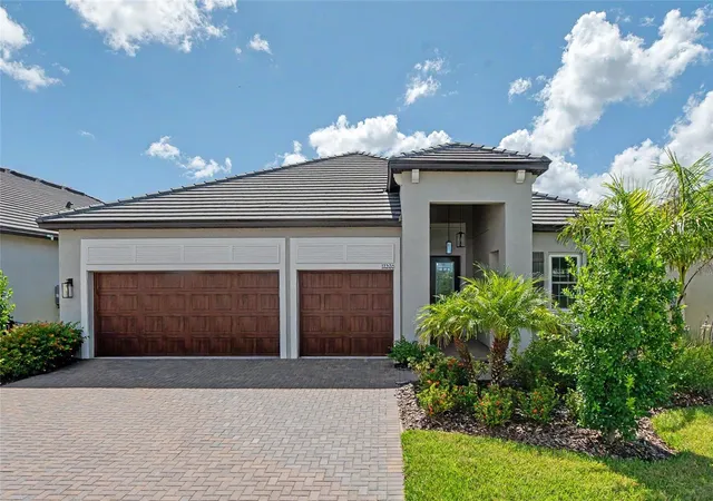 Photo 1 of Single family home for sale at 12220 Violet Jasper Dr, Parrish, FL 34219 | MLS# TB8550712 | Listing updated on 2026-10-20
