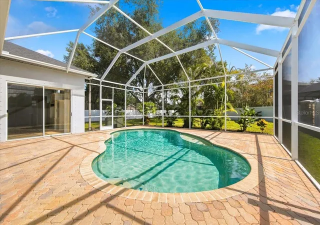 Photo 3 of Single family home for sale at 15019 Lake Emerald Blvd, Tampa, FL 33618 | MLS# TB8550716 | Listing updated on 2026-10-06