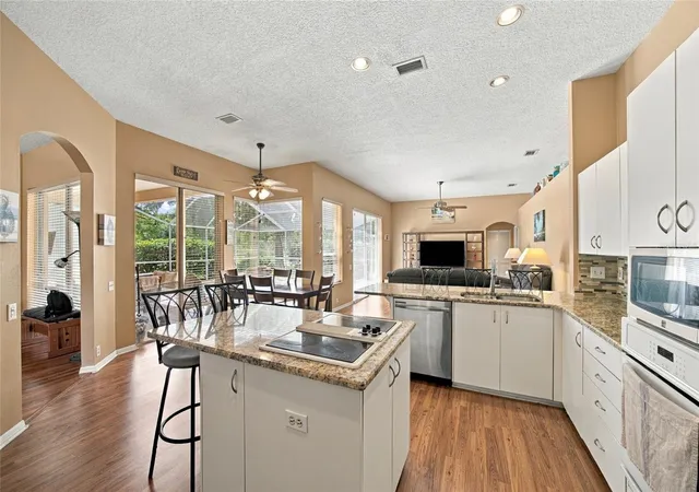 Photo 3 of Single family home for sale at 878 Centerwood Dr, Tarpon Springs, FL 34688 | MLS# TB8550719 | Listing updated on 2026-10-07