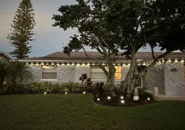 Photo 2 of Single family home for sale at 3369 Hunt Clb Dr, Clearwater, FL 33761 | MLS# TB8550727 | Listing updated on 2026-09-23