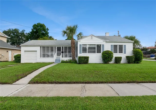 Photo 1 of Single family home for sale at 1125 Guernsey St, Orlando, FL 32804 | MLS# O6443569 | Listing updated on 2026-09-25