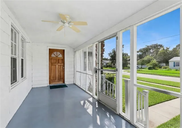 Photo 2 of Single family home for sale at 1125 Guernsey St, Orlando, FL 32804 | MLS# O6443569 | Listing updated on 2026-09-25