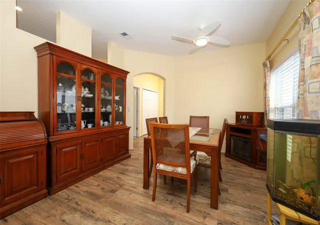 Photo 4 of Single family home for sale at 2936 Cedar Glen Pl, Oviedo, FL 32765 | MLS# O6443572 | Listing updated on 2026-10-07