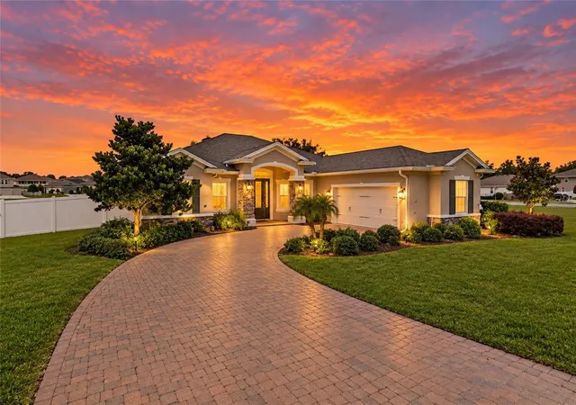 Photo 2 of Single family home for sale at 6402 Sw 45th Avenue, Ocala, FL 34474 | MLS# OM732640 | Listing updated on 2026-09-25