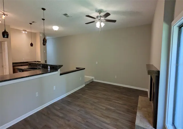 Photo 3 of Condo for sale at 2124 Woodbridge Rd, Longwood, FL 32779 | MLS# O6443578 | Listing updated on 2026-10-16