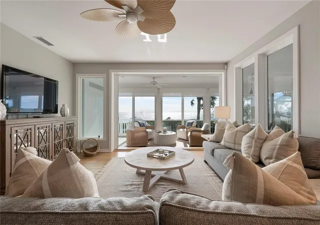 Photo 3 of Single family home for sale at 319 Pilot Point Ln, Boca Grande, FL 33921 | MLS# N6145862 | Listing updated on 2026-10-01
