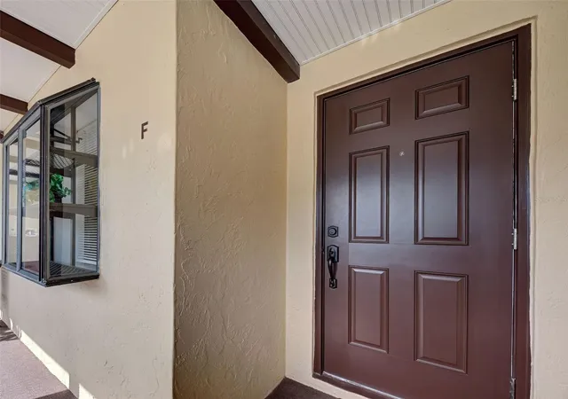 Listing Photo 5 - Condo for sale in building located at 400 Mission Trl E, Venice, FL 34285 - Unit #F