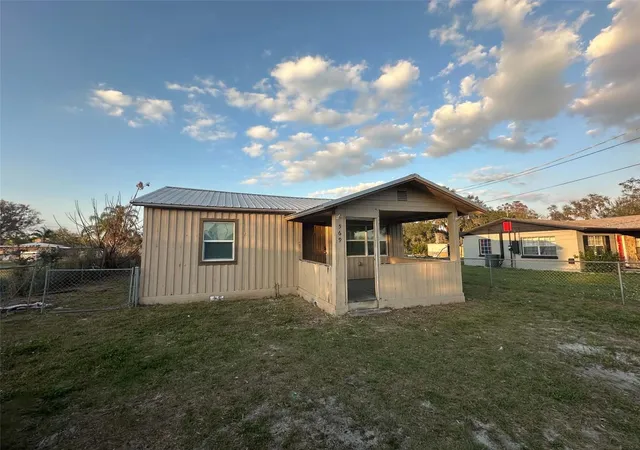 Photo 1 of Single family home for sale at 569 W Woodard St, Eagle Lake, FL 33839 | MLS# P4939955 | Listing updated on 2026-09-22