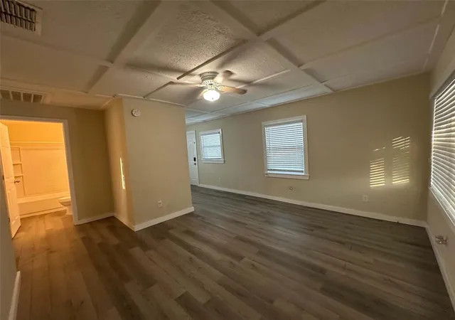 Photo 3 of Single family home for sale at 569 W Woodard St, Eagle Lake, FL 33839 | MLS# P4939955 | Listing updated on 2026-09-22