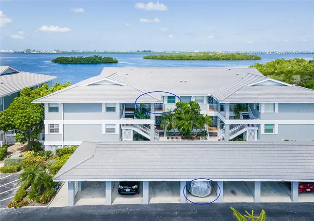 Listing Photo 4 - Condo for sale in building located at 1389 Perico Pt Cir, BRADENTON, FL 34209 - Unit #140