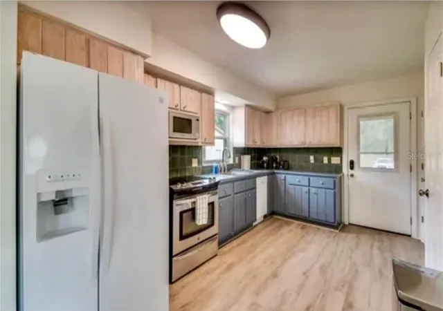 Photo 3 of House for sale at 22 Wintergreen Way, Ocala, FL 34482 | MLS# OM732644 | Listing updated on 2026-09-22