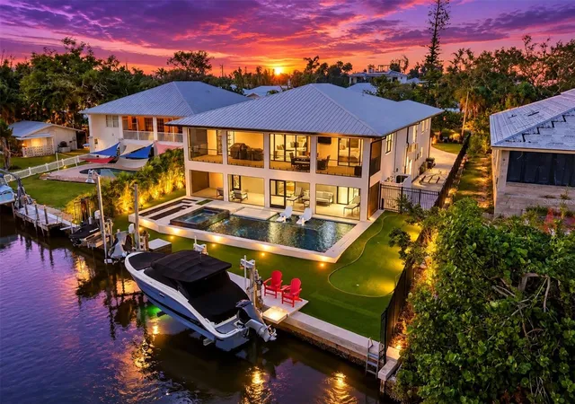 Photo 2 of Single family home for sale at 3920 Roberts Point Rd, Sarasota, FL 34242 | MLS# A4706874 | Listing updated on 2026-10-08