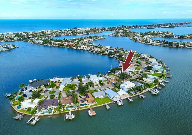 Single family home for sale at 517 20th Avenue, INDIAN ROCKS BEACH, FL 33785 | MLS# TB8550741