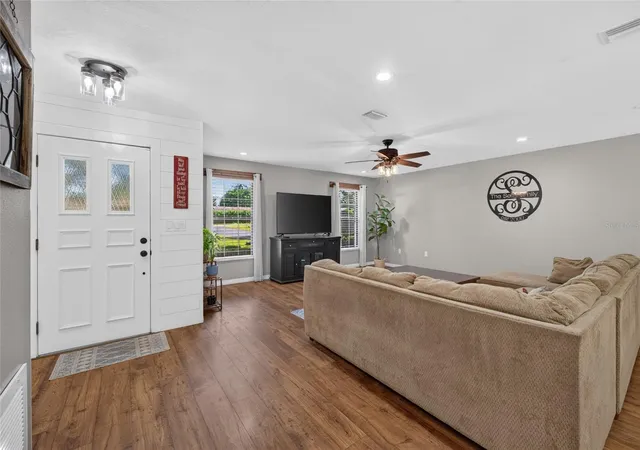 Photo 3 of Single family home for sale at 2145 SE 38th Street, Ocala, FL 34480 | MLS# OM732647 | Listing updated on 2026-09-21