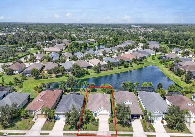 Photo 4 of Single family home for sale at 4560 Summerlake Cir, Parrish, FL 34219 | MLS# A4706881 | Listing updated on 2026-09-24