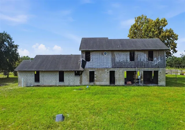 Photo 3 of Single family home for sale at 3345 Riverhead Dr, Deltona, FL 32738 | MLS# V4951402 | Listing updated on 2026-10-05