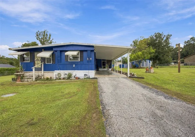 Photo 2 of Manufactured home for sale at 37305 Northside Dr, Zephyrhills, FL 33541 | MLS# TB8550753 | Listing updated on 2026-09-28