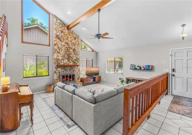 Photo 3 of Single family home for sale at 285 Bayridge Ct, Ormond Beach, FL 32174 | MLS# FC321599 | Listing updated on 2026-10-01