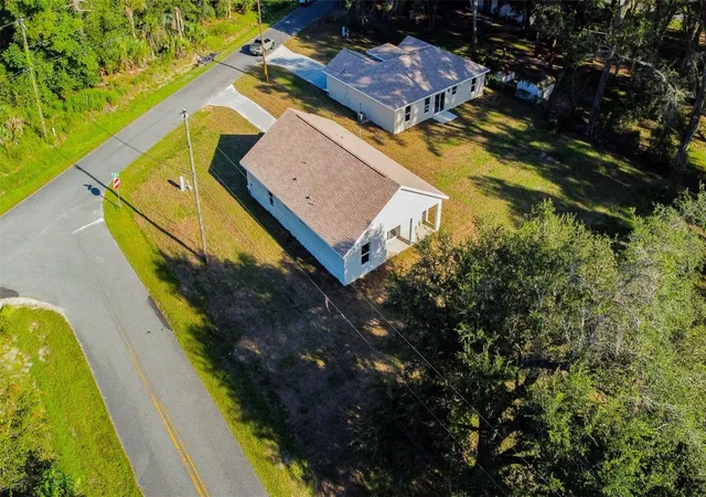 Photo 2 of Single family home for sale at 12412 Se 72 Avenue, Belleview, FL 34420 | MLS# OM732650 | Listing updated on 2026-09-24