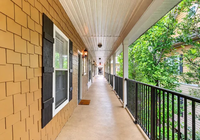 Photo 3 of Condo for sale at 1440 Nw 3rd Place #305, Gainesville, FL 32603 | MLS# GC543668 | Listing updated on 2026-09-25