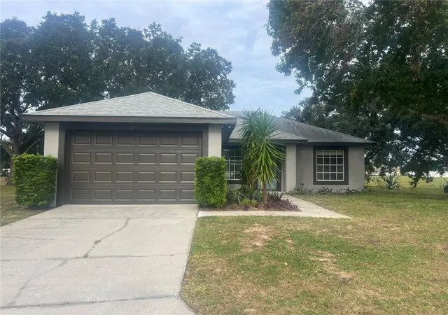 Photo 3 of Single family home for sale at 237 Walpole Loop, Davenport, FL 33897 | MLS# G5118082 | Listing updated on 2026-10-11