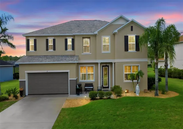 Photo 1 of Single family home for sale at 8 Angela Dr, Palm Coast, FL 32164 | MLS# V4951405 | Listing updated on 2026-09-26