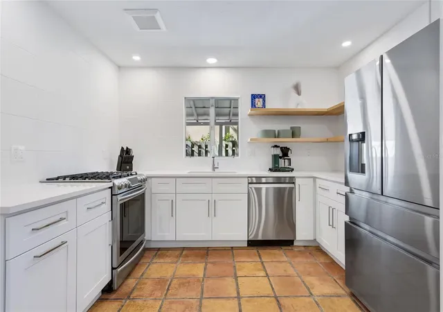 Photo 4 of Single family home for sale at 2142 Waldemere St, Sarasota, FL 34239 | MLS# A4706885 | Listing updated on 2026-10-08