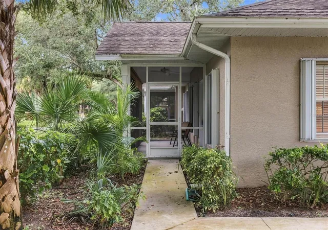 Photo 4 of House for sale at 1425 Winding Oak Dr, Port Charlotte, FL 33948 | MLS# C7531007 | Listing updated on 2026-10-20