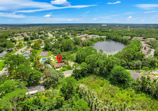 Photo 3 of Single family home for sale at 306 Loch Low Dr, Sanford, FL 32773 | MLS# G5118083 | Listing updated on 2026-10-03